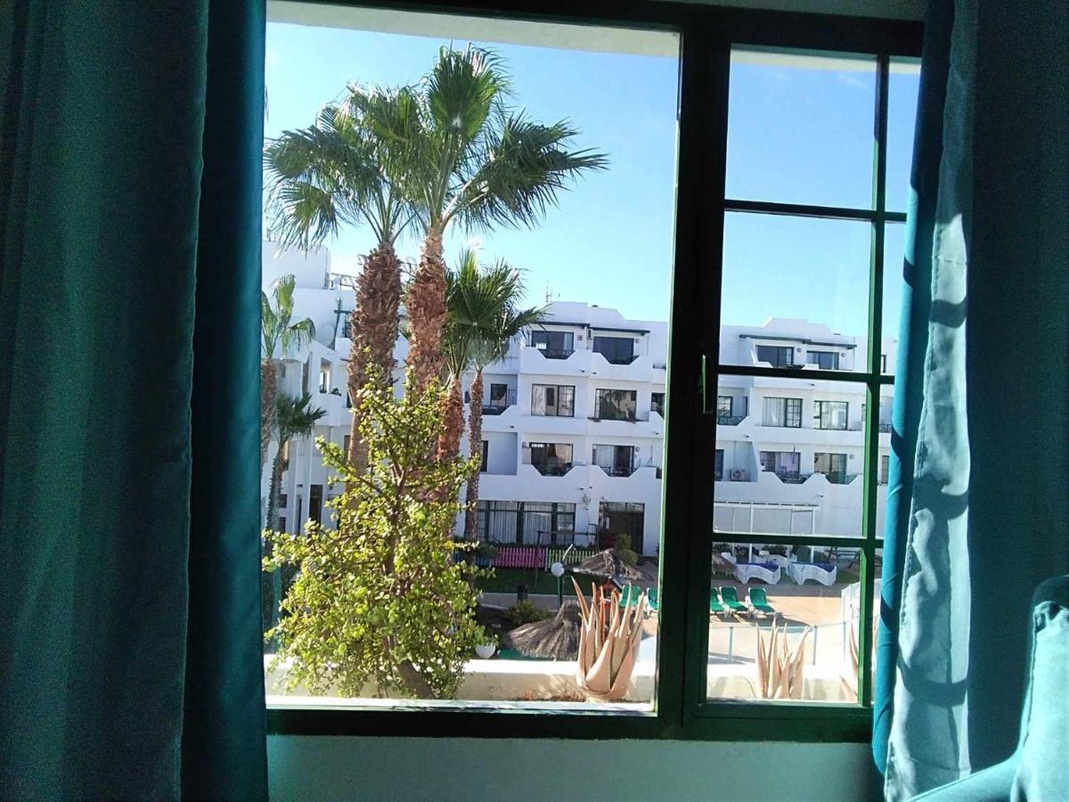 Lovely Apartment Mira With Pool Puerto del Carmen (Lanzarote) Exterior foto