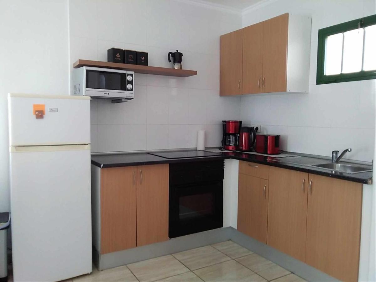 Lovely Apartment Mira With Pool Puerto del Carmen (Lanzarote) Exterior foto