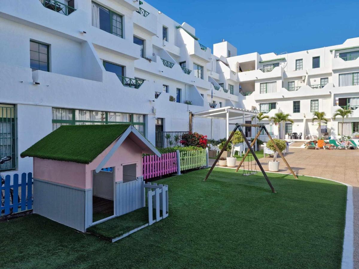 Lovely Apartment Mira With Pool Puerto del Carmen (Lanzarote) Exterior foto